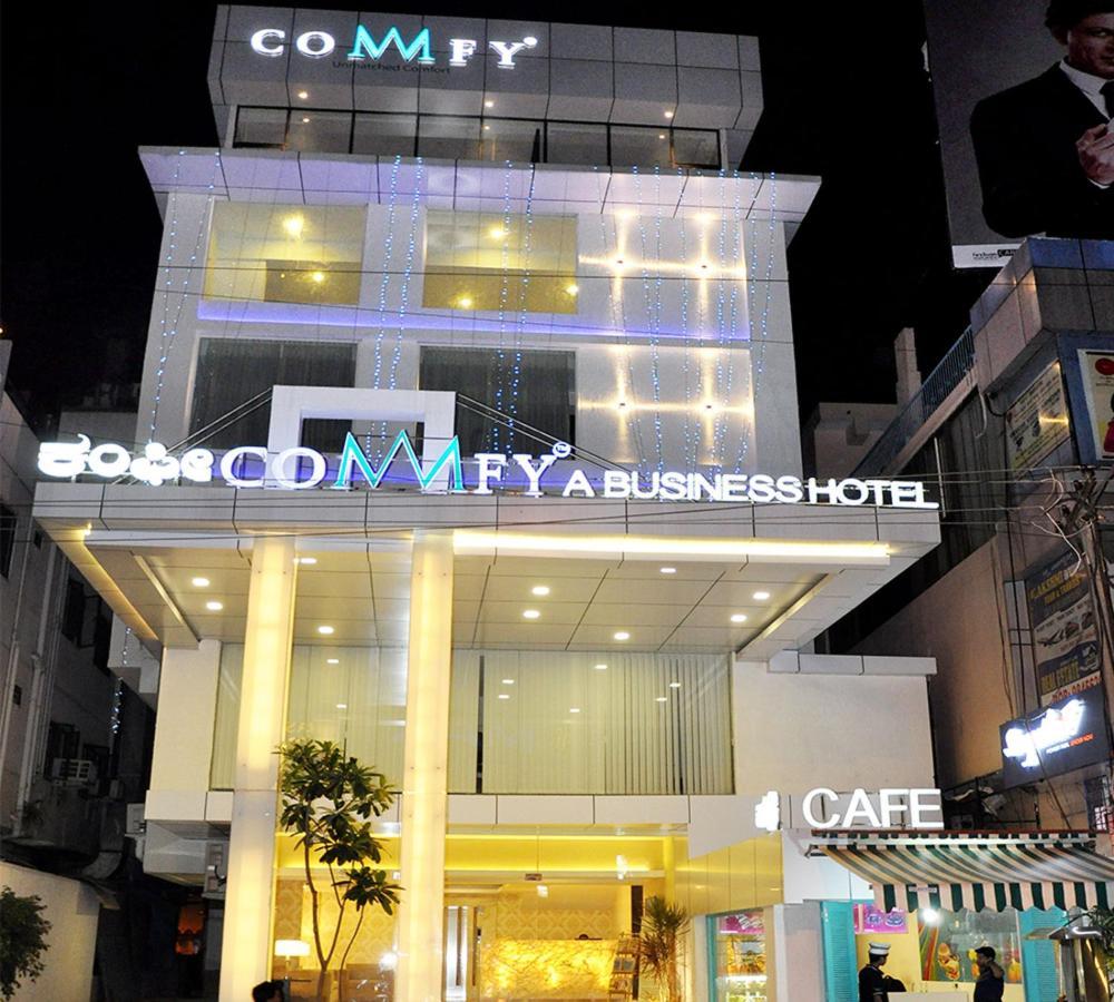 Comfy Business Hotel Bangalore Bagian luar foto